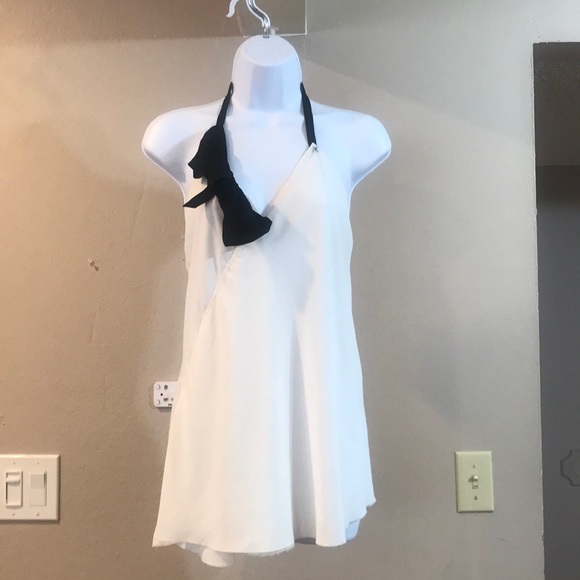 White and black halter top partially open back - Picture 1 of 4